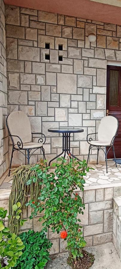 Apartman "Citrus" تريبينيي المظهر الخارجي الصورة